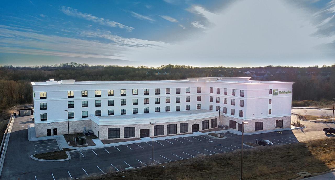- Kansas - Northeast By Ihg Hotel