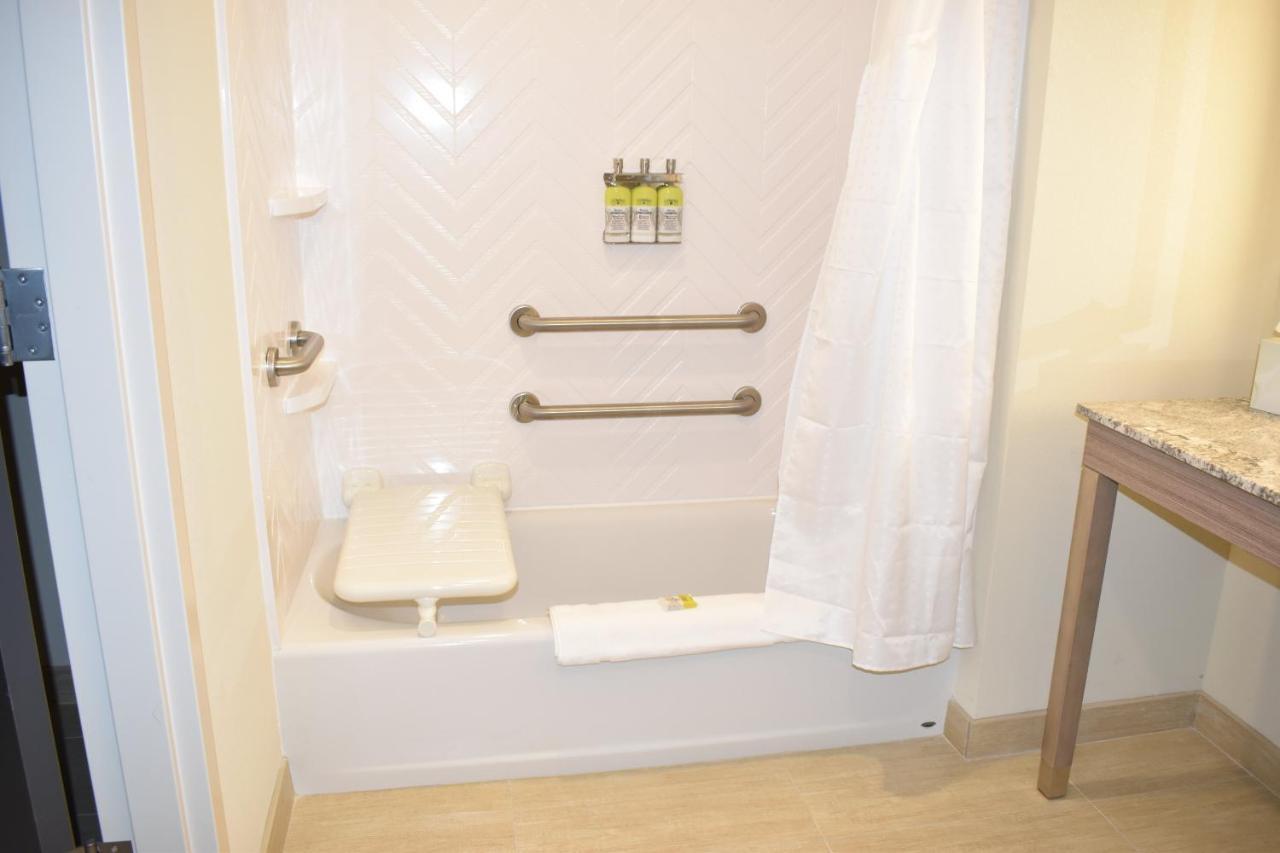 - Kansas - Northeast By Ihg Kansas City