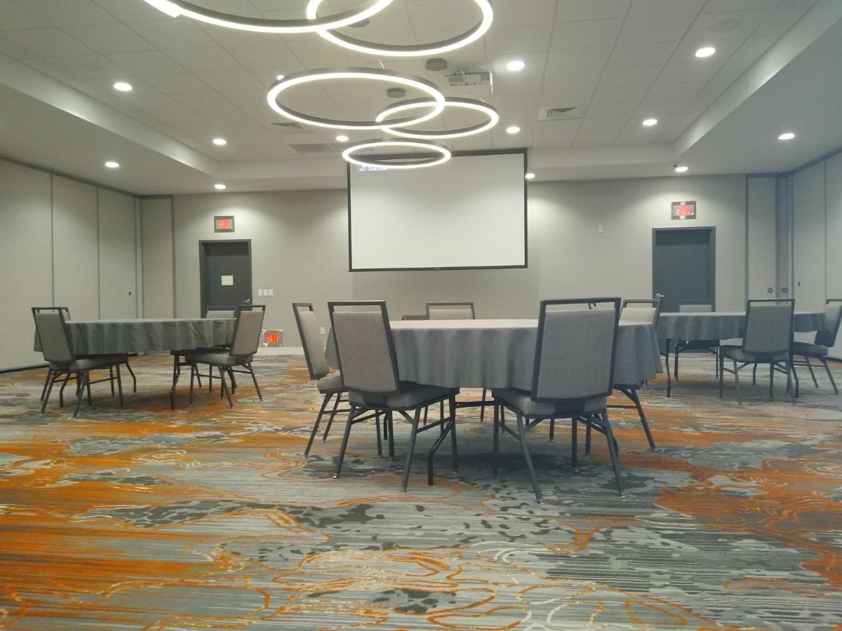 Hotel - Kansas - Northeast By Ihg 3*